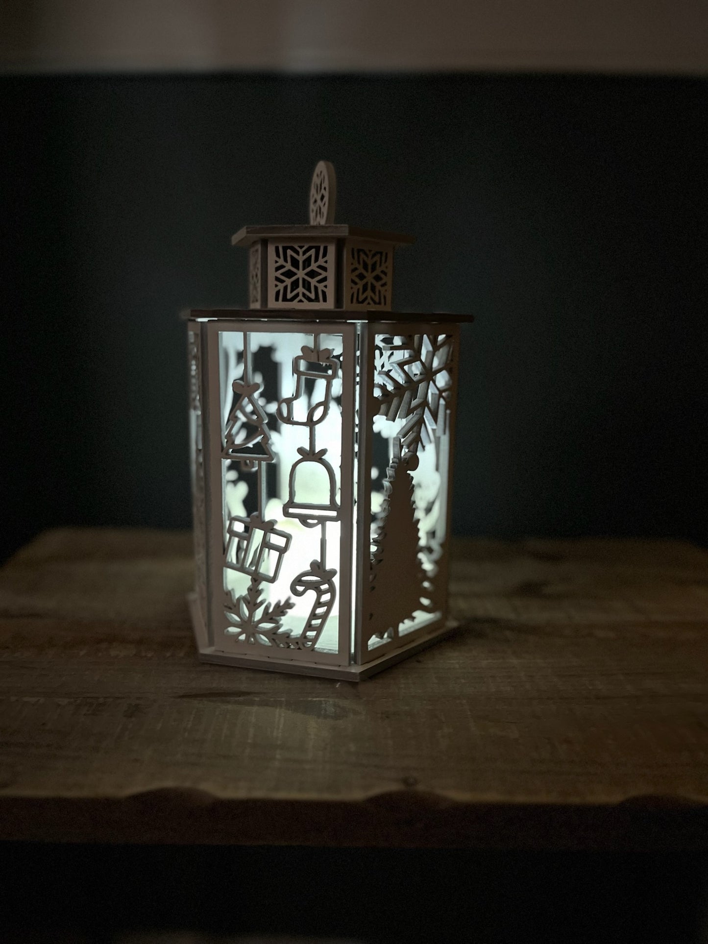 Wood Christmas Lantern